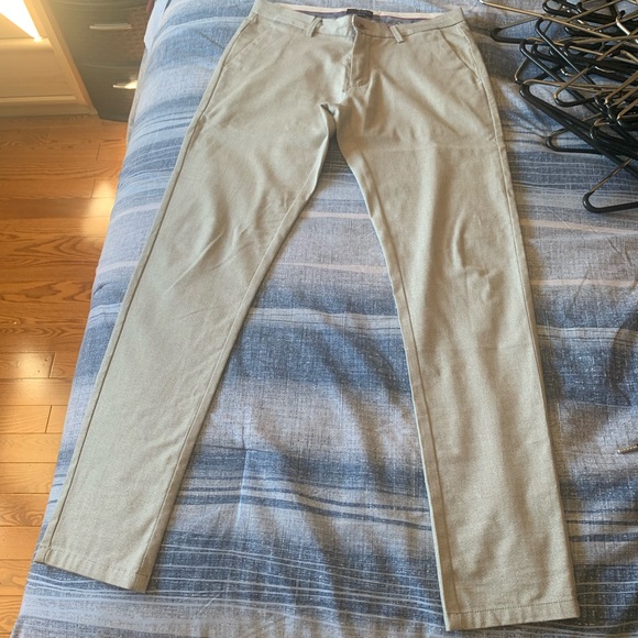 TR PREMIUM BEIGE PANTS SIZE 30 - Picture 1 of 3